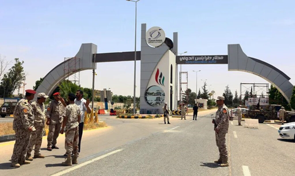 عودة شبح الحرب الأهلية في ليبيا: الخلاف بين طرابلس والقاهرة ينذر بتجدد لصراع